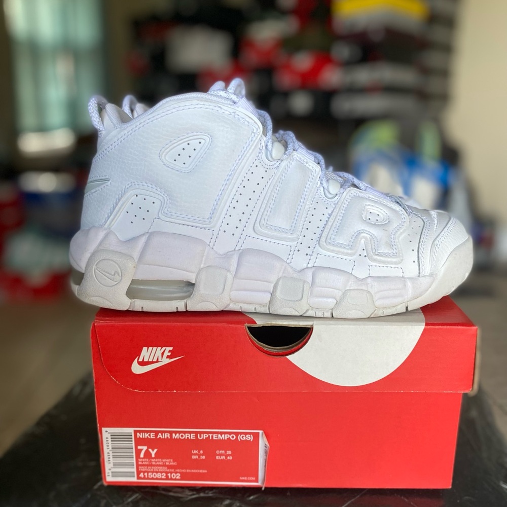 Nike Air More Uptempo “Triple White”